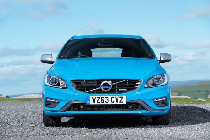 Volvo V60 1.6 T4 R-Design Volvo V60 1.6 T4 R-Design