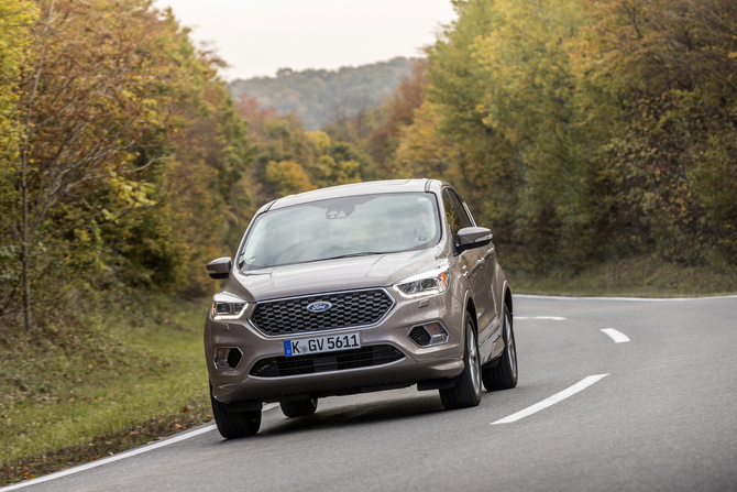Ford Kuga Vignale 2.0 TDCi 4x2 Ford Kuga Vignale 2.0 TDCi 4x2