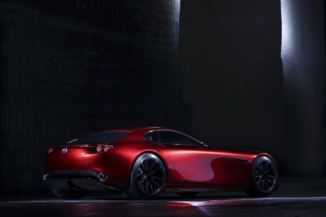 The new engine improves fuel consumption, emissions and reliability of the rotary technology The new engine improves fuel consumption, emissions and reliability of the rotary technology