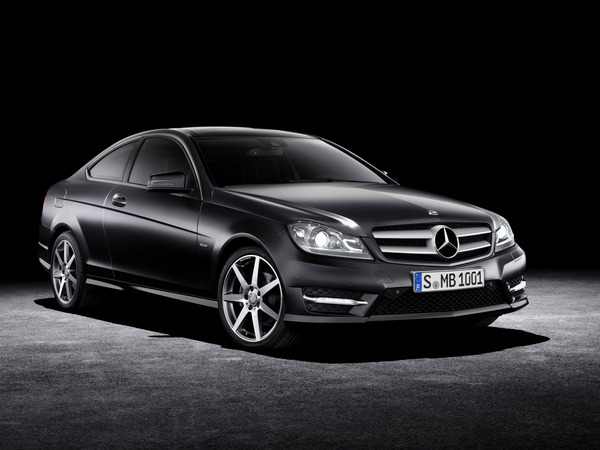 Mercedes-Benz C 220 CDI BlueEFFICIENCY Coupé Mercedes-Benz C 220 CDI BlueEFFICIENCY Coupé