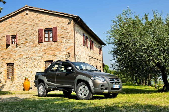Fiat Strada Gen.1 Fiat Strada Gen.1