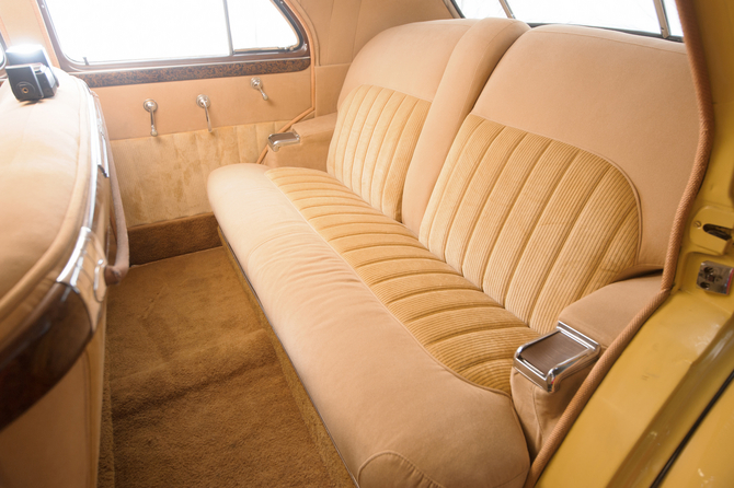 Cadillac Series 62 Five-Passenger Touring Sedan Cadillac Series 62 Five-Passenger Touring Sedan