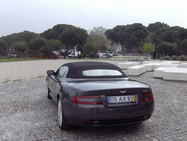 Aston Martin DB9 Coupe Touchtronic 2 Aston Martin DB9 Coupe Touchtronic 2