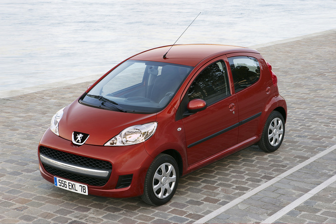 Peugeot 107 1.4 HDi Peugeot 107 1.4 HDi