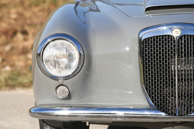 Lancia Aurelia B24 2500 GT Spider Lancia Aurelia B24 2500 GT Spider