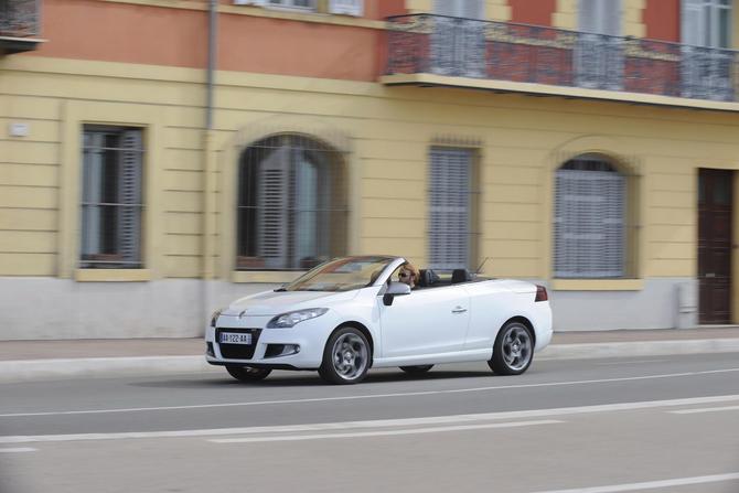 Renault Mégane Coupé-Cabriolet GT dCi 160 FAP Renault Mégane Coupé-Cabriolet GT dCi 160 FAP