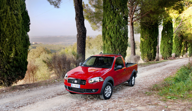 Fiat Strada Gen.1 Fiat Strada Gen.1