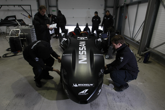 A Nissan continua a trabalhar no Deltawing para competir nas 24 Horas de Le Mans A Nissan continua a trabalhar no Deltawing para competir nas 24 Horas de Le Mans