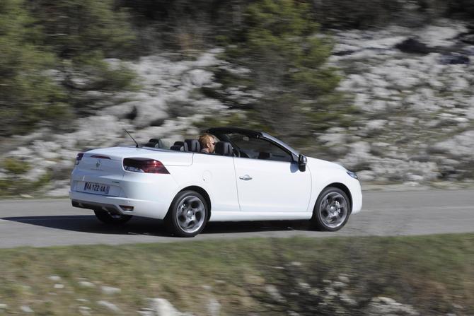 Renault Mégane Coupé-Cabriolet GT dCi 160 FAP Renault Mégane Coupé-Cabriolet GT dCi 160 FAP