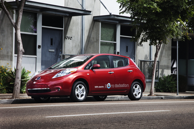 Nissan LEAF SL Nissan LEAF SL