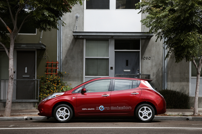 Nissan LEAF SL Nissan LEAF SL