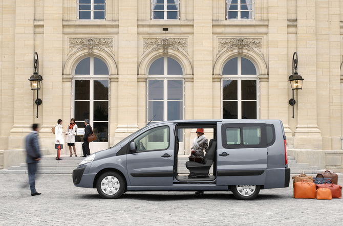 Citroën Jumpy Combi Semi Vidrada L2H1 HDI 120 Citroën Jumpy Combi Semi Vidrada L2H1 HDI 120
