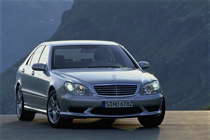 Mercedes-Benz S 55 AMG Mercedes-Benz S 55 AMG