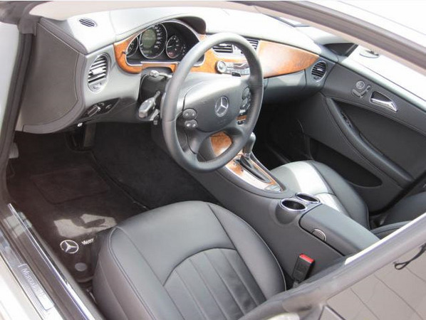 Mercedes-Benz CLS-Class Mercedes-Benz CLS-Class