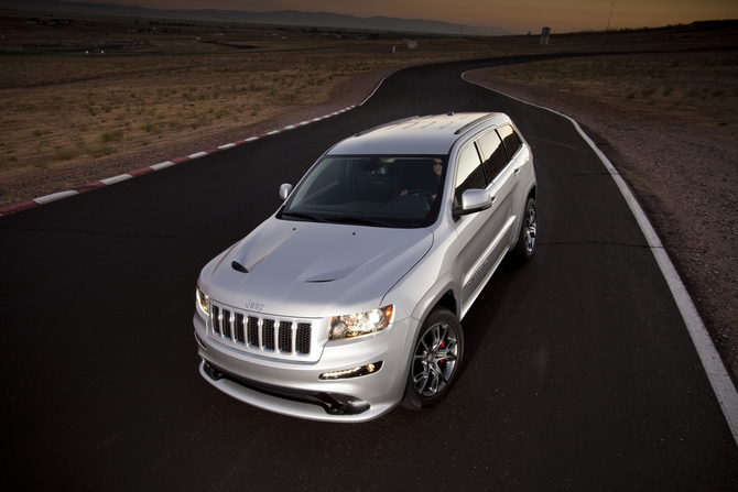 SRT Grand Cherokee SRT8 SRT Grand Cherokee SRT8