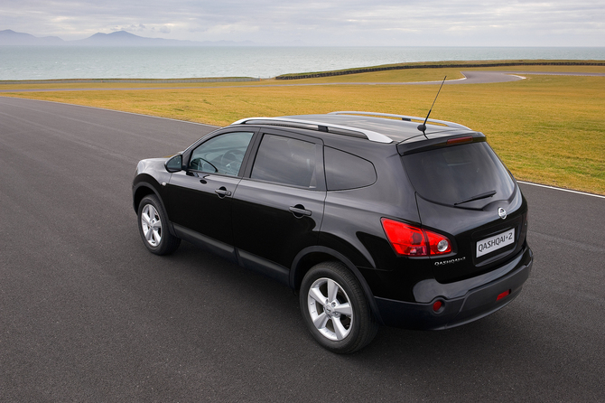 Nissan Qashqai+2 1.5 dCi 4x2 Visia Business Nissan Qashqai+2 1.5 dCi 4x2 Visia Business