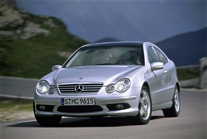 Mercedes-Benz C 30 CDI AMG Sports Coupé Mercedes-Benz C 30 CDI AMG Sports Coupé