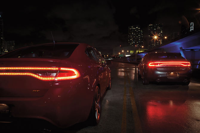 The rear taillights are LEDs The rear taillights are LEDs