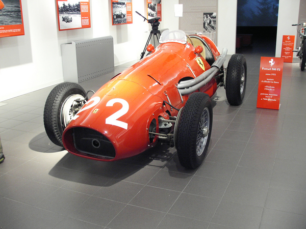 Ferrari vai abrir Museu temporário no AutoClassica em Milão Ferrari vai abrir Museu temporário no AutoClassica em Milão