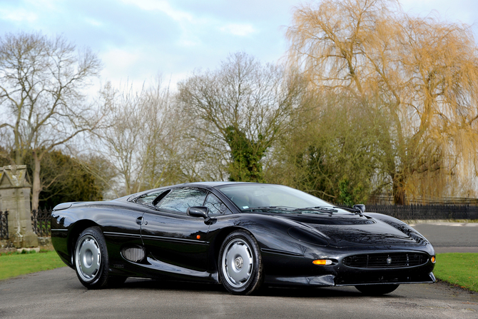 The cars were sold from 1992 to 1994 The cars were sold from 1992 to 1994