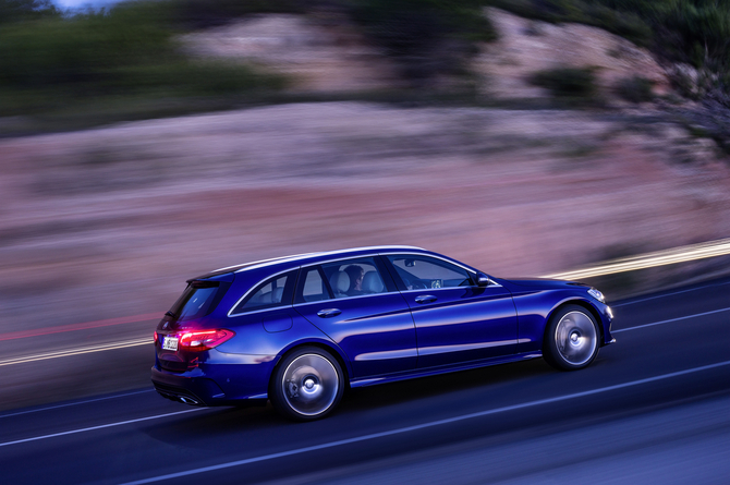 Mercedes-Benz C 220 Wagon BlueTEC Mercedes-Benz C 220 Wagon BlueTEC
