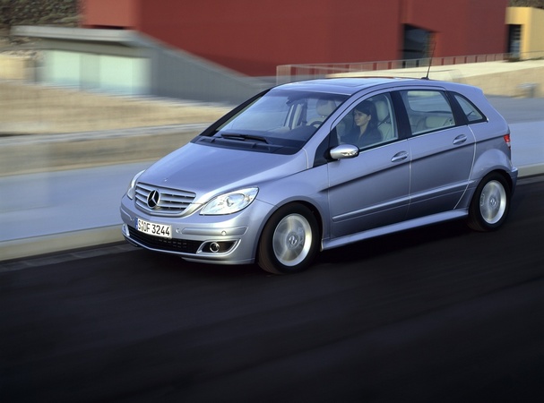 Mercedes-Benz B 200 Mercedes-Benz B 200