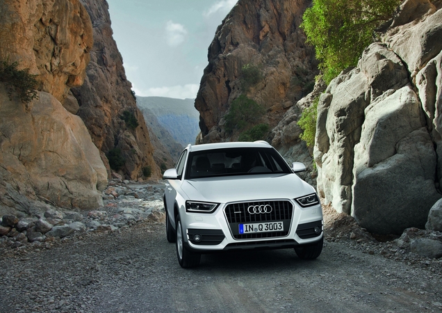 Audi Q3 2.0 TFSI Quattro S tronic Audi Q3 2.0 TFSI Quattro S tronic