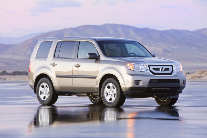 Honda Pilot LX 4WD 5-Spd AT Honda Pilot LX 4WD 5-Spd AT