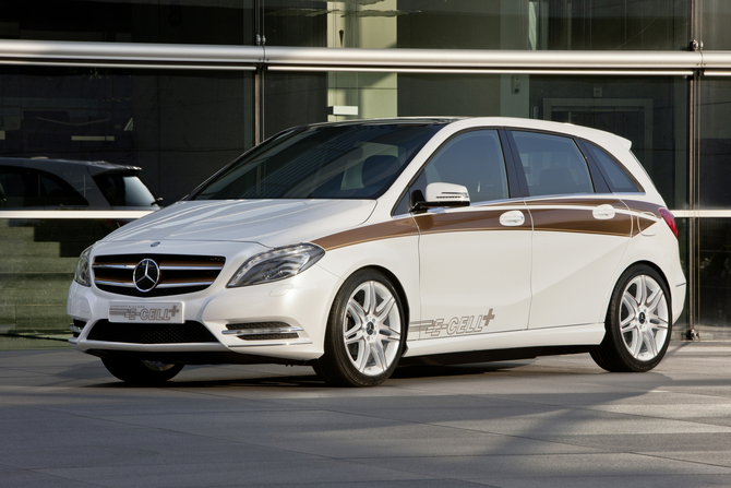Mercedes-Benz B-Class E-CELL PLUS Mercedes-Benz B-Class E-CELL PLUS