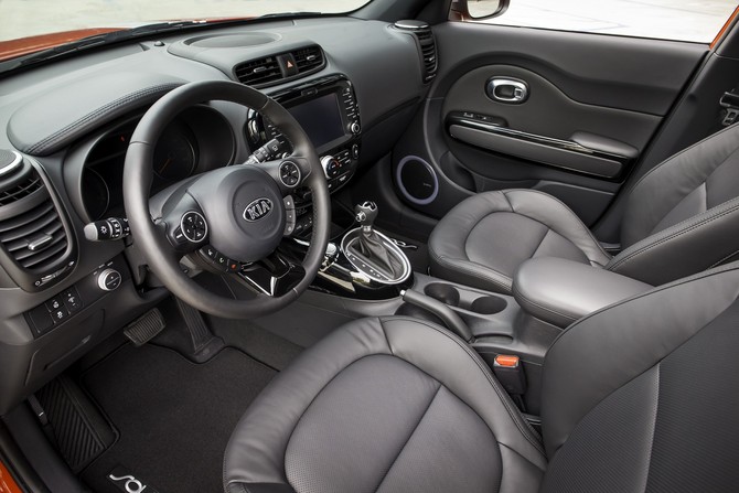 The Soul interior has a circular motif The Soul interior has a circular motif