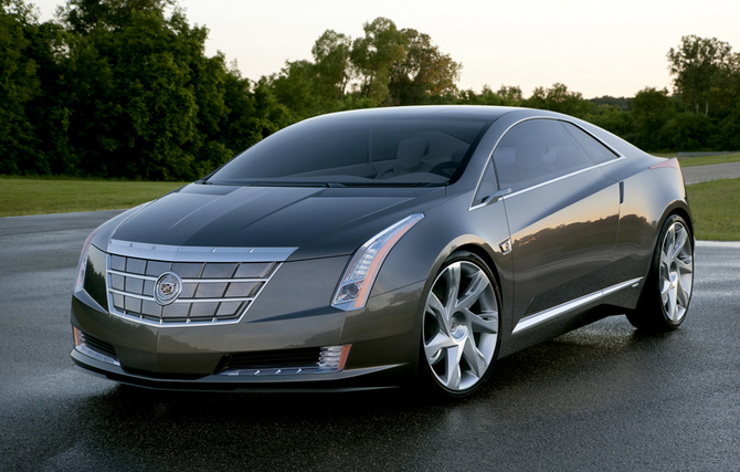A Cadillac já mostrou anteriormente protótipos sem camuflagem do ELR A Cadillac já mostrou anteriormente protótipos sem camuflagem do ELR