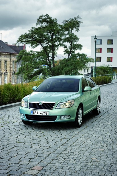 Skoda Octavia 1.6I TDI 105 hp DSG 7 Elegance