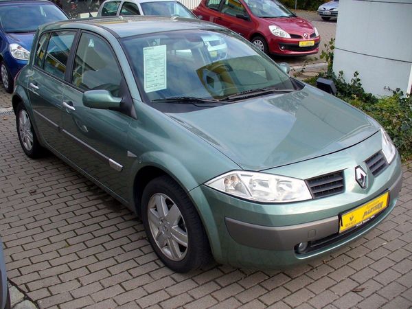 Renault Megane II Hatchback 1.4 16v Renault Megane II Hatchback 1.4 16v