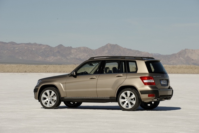 Mercedes-Benz GLK 320 CDI 4MATIC Mercedes-Benz GLK 320 CDI 4MATIC