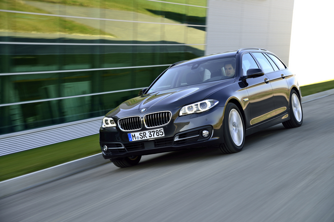 BMW 520d xDrive Touring Steptronic BMW 520d xDrive Touring Steptronic