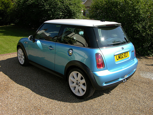 MINI (BMW) Cooper S Automatic MINI (BMW) Cooper S Automatic