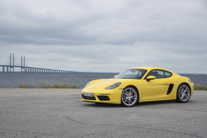 Porsche 718 Cayman S PDK Porsche 718 Cayman S PDK