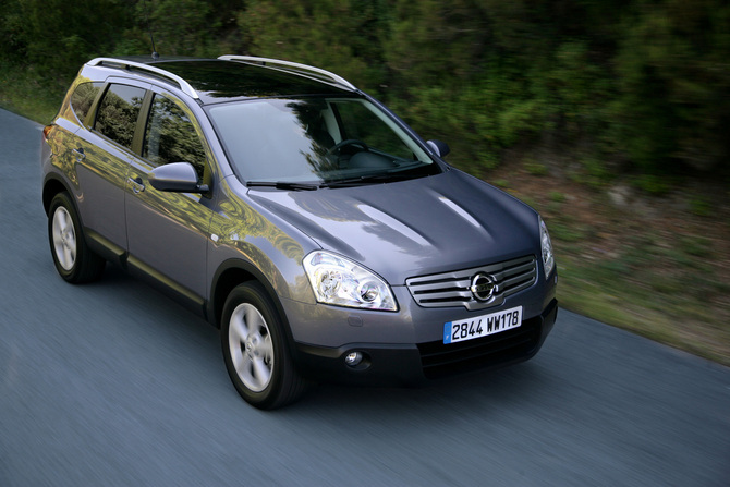 Nissan Qashqai+2 1.5 dCi 4x2 Visia Business Nissan Qashqai+2 1.5 dCi 4x2 Visia Business