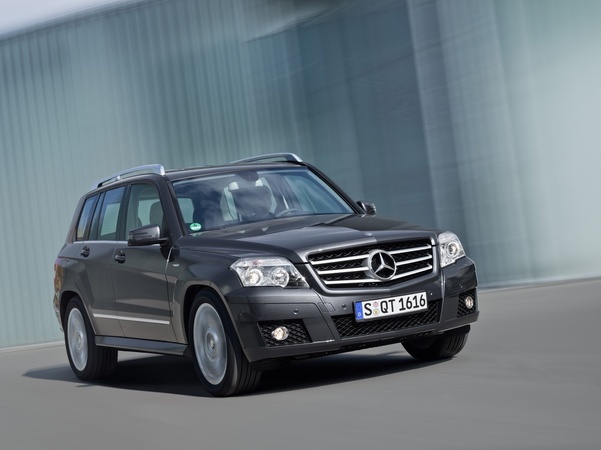Mercedes-Benz GLK 220 CDI 4MATIC BlueEFFICIENCY Mercedes-Benz GLK 220 CDI 4MATIC BlueEFFICIENCY