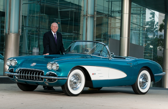 The car was recently restored with new body panels, instruments and upholstery The car was recently restored with new body panels, instruments and upholstery