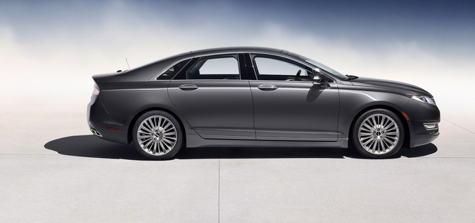Next Generation Lincoln MKZ Hopes to Get By on Style and Luxury Next Generation Lincoln MKZ Hopes to Get By on Style and Luxury