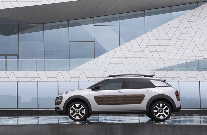 Citroën C4 Cactus 1.6 BlueHDi S&S Live Citroën C4 Cactus 1.6 BlueHDi S&S Live