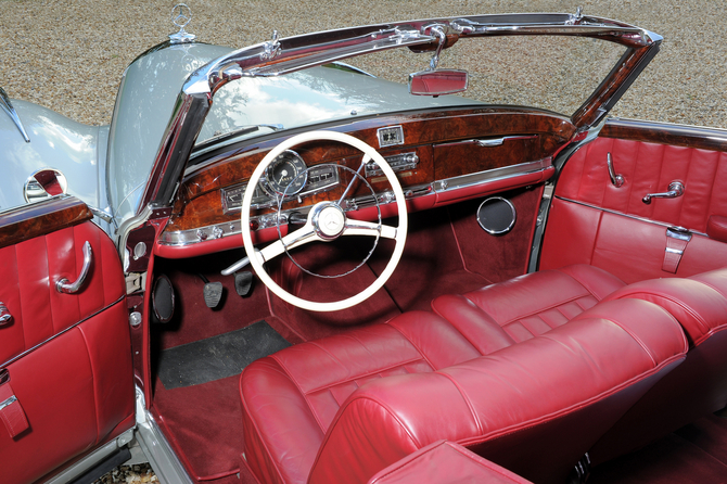 Mercedes-Benz 300 S Roadster Mercedes-Benz 300 S Roadster