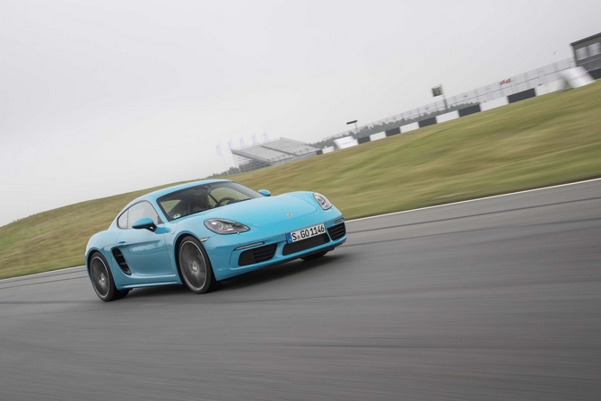 Porsche 718 Cayman S PDK Porsche 718 Cayman S PDK