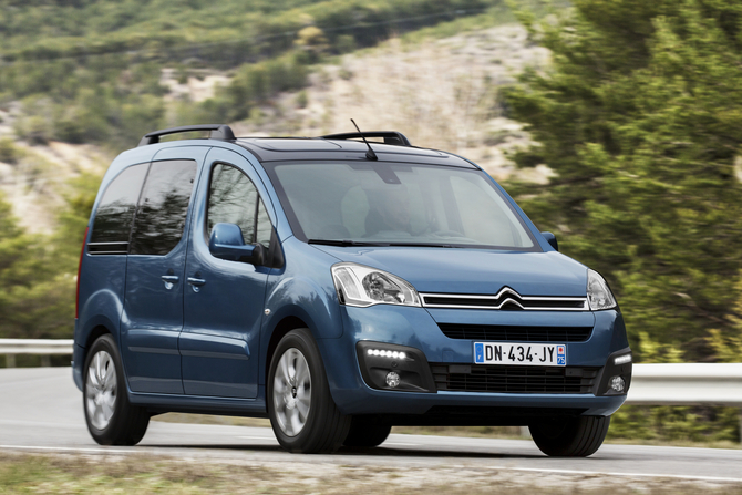 Citroën Berlingo Multispace 1.6 BlueHDi S&S 7L Feel Citroën Berlingo Multispace 1.6 BlueHDi S&S 7L Feel