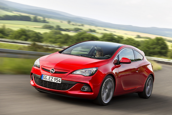 The car's style is attractive and reminiscent of a VW Scirocco The car's style is attractive and reminiscent of a VW Scirocco