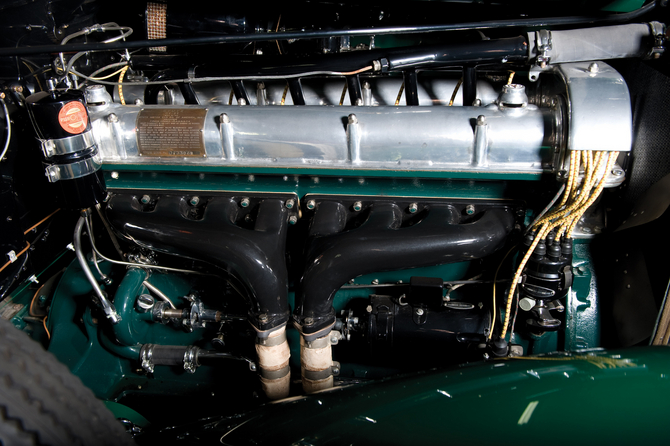 Stutz DV32 Super Bearcat Stutz DV32 Super Bearcat