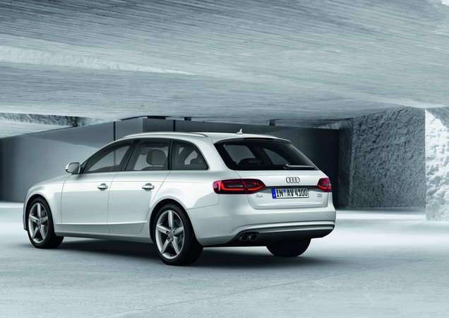 Audi A4 Avant 2.0 TDI S line Audi A4 Avant 2.0 TDI S line