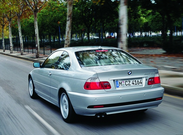 BMW 330Cd BMW 330Cd