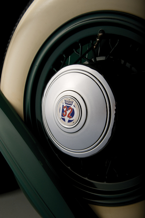 Stutz DV32 Super Bearcat Stutz DV32 Super Bearcat